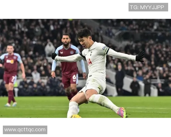 美国现役足球球星赛场风采与未来发展前景解析